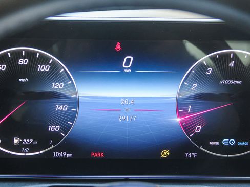 Used 2022 Mercedes-Benz C 300 Sedan image 28