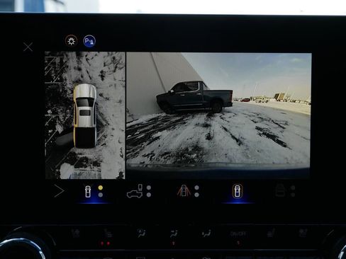 New 2026 Chevrolet Colorado ZR2 w/ Technology Package image 27