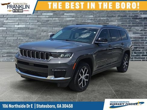 Used 2023 Jeep Grand Cherokee L Limited AWD/4WD image 1