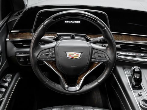 Used 2023 Cadillac Escalade ESV Sport Platinum image 51