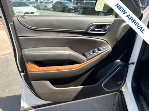 Used 2020 Chevrolet Tahoe Premier AWD/4WD image 17