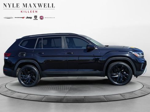 Used 2022 Volkswagen Atlas SE FWD image 17