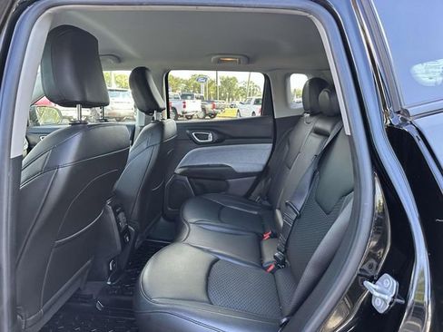 Certified 2022 Jeep Compass Latitude image 7