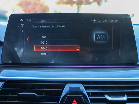 Used 2018 BMW 540i image 36