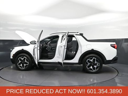 Used 2022 Hyundai Santa Cruz Limited AWD/4WD image 48