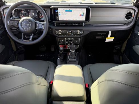 New 2026 Jeep Gladiator Mojave AWD/4WD image 16