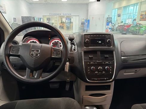 Used 2016 Dodge Grand Caravan SE w/ Quick Order Package 29E SE FWD image 20