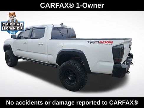 Used 2023 Toyota Tacoma TRD Off-Road AWD/4WD image 3
