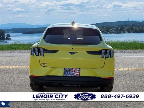 Used 2025 Ford Mustang Mach-E Premium image 6