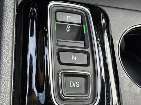 Used 2025 Honda Pilot EX-L image 36