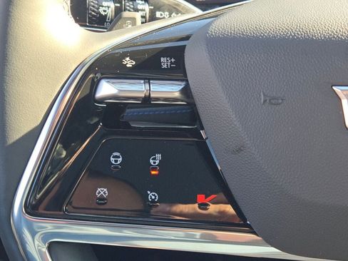 New 2026 Cadillac Escalade IQ Luxury 1 image 36