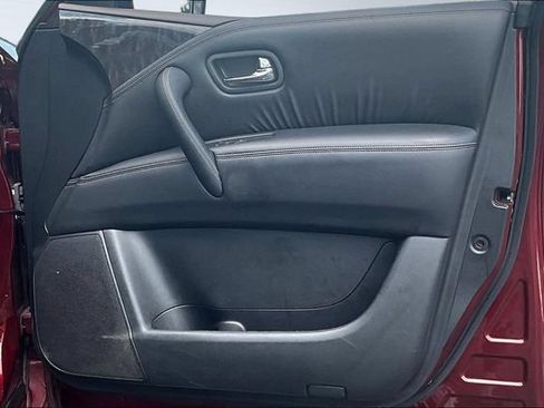Used 2022 Nissan Armada Platinum w/ Captain's Chairs Package AWD/4WD image 29
