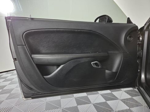 Used 2016 Dodge Challenger SRT w/ Technology Group RWD image 13