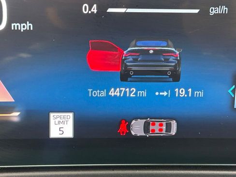 Used 2024 BMW 430i Convertible image 23