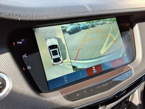 Used 2018 Cadillac CT6 Luxury image 18