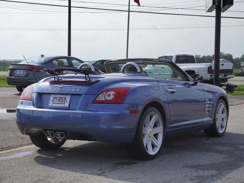Used 2005 Chrysler Crossfire Limited RWD image 13