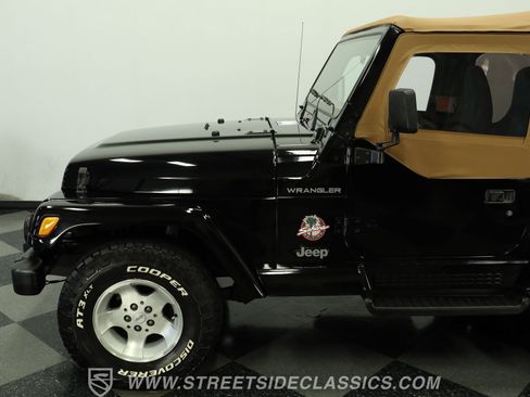 Used 2000 Jeep Wrangler Sahara AWD/4WD image 23
