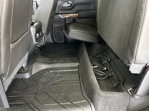 Used 2019 Chevrolet Silverado 1500 LT Trail Boss AWD/4WD image 30