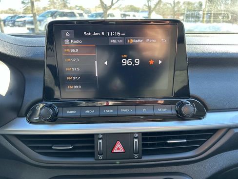 Certified 2023 Kia Forte LXS image 21