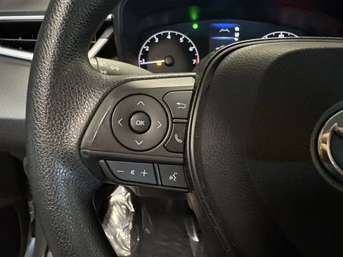 Used 2024 Toyota Corolla LE image 20