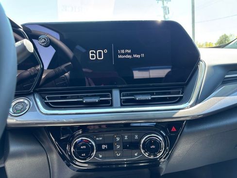 New 2026 Chevrolet Trax ACTIV w/ Driver Confidence Package FWD image 13