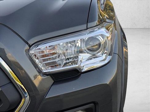 Used 2023 Toyota Tacoma SR5 image 10