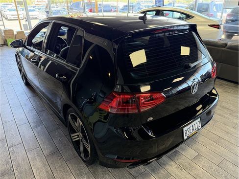 Used 2016 Volkswagen Golf 4-Door AWD/4WD image 35