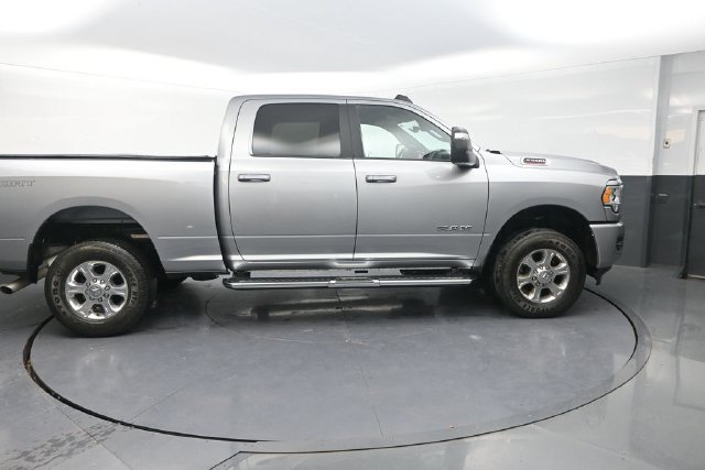 Used 2024 RAM 2500 Big Horn w/ Safety Group AWD/4WD image 9
