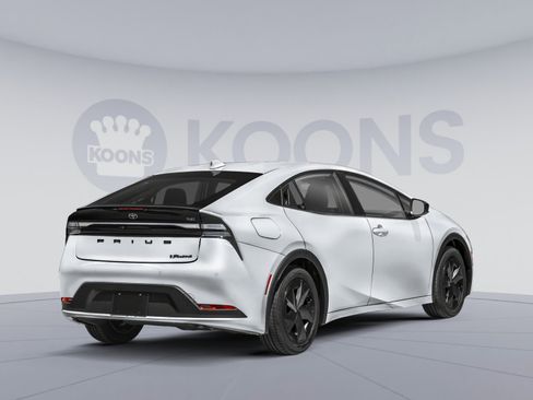 New 2026 Toyota Prius Plug-In Hybrid image 2