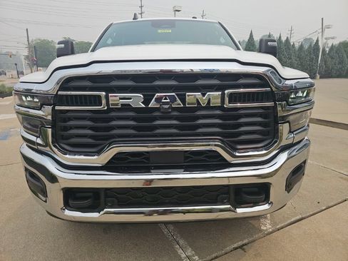 Certified 2026 RAM 2500 Big Horn AWD/4WD image 6