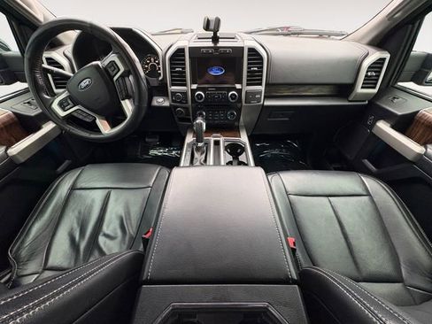 Used 2018 Ford F150 Lariat w/ Equipment Group 502A Luxury image 10