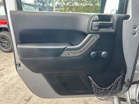 Used 2013 Jeep Wrangler Sport image 32