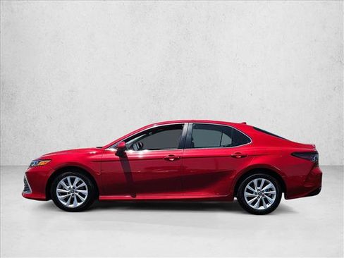 Used 2024 Toyota Camry LE FWD image 9