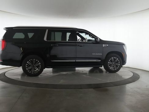 Used 2025 GMC Yukon XL Elevation w/ LPO, Floor Liner Package AWD/4WD image 6