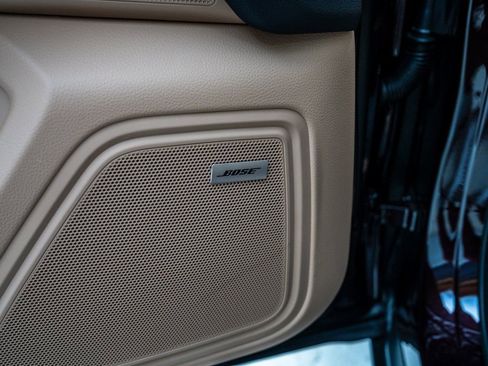 New 2026 Porsche Macan image 24