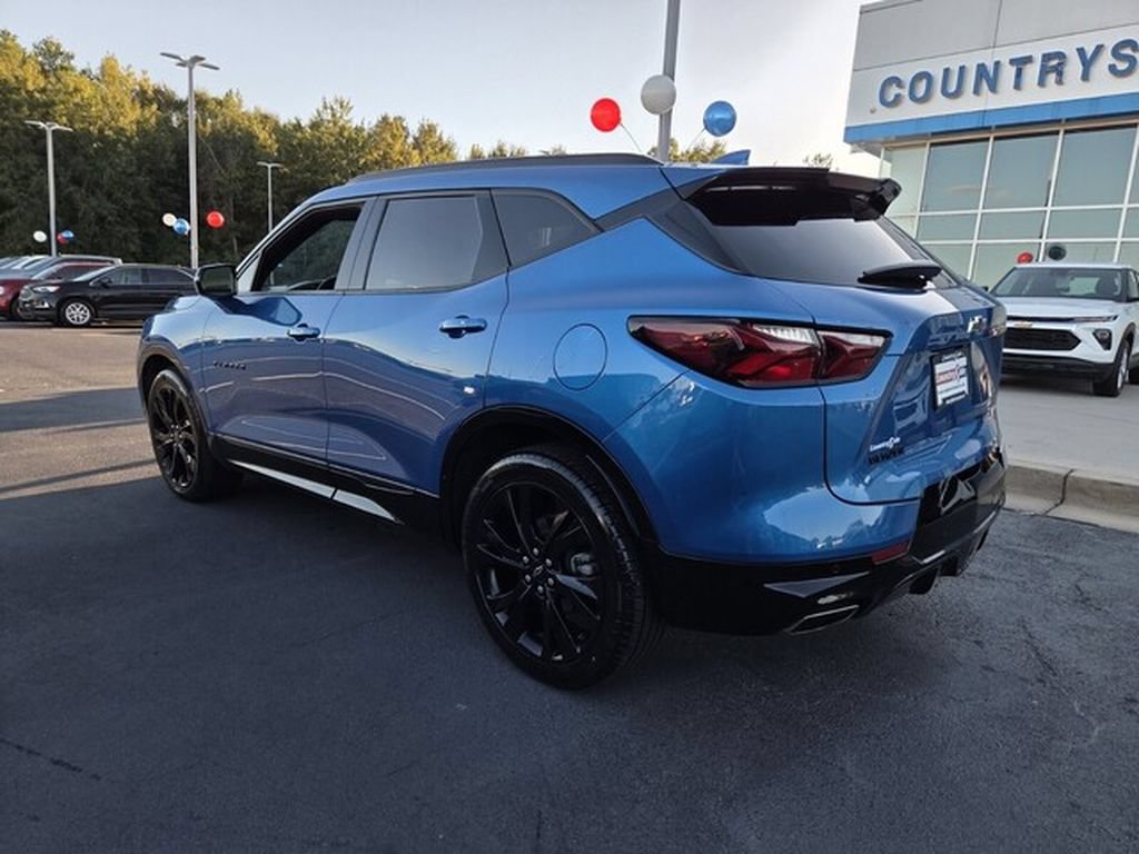 Used 2021 Chevrolet Blazer RS w/ Enhanced Convenience Package FWD image 3