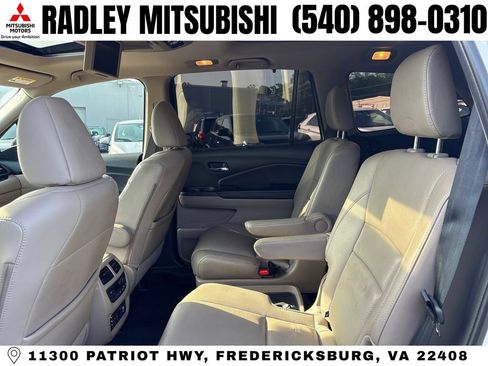Used 2018 Honda Pilot Elite image 13