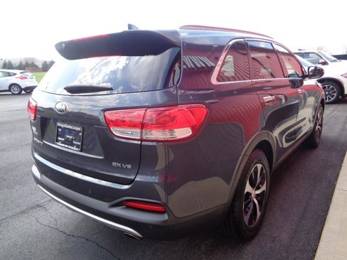 Used 2016 Kia Sorento EX w/ EX Premium Package image 5