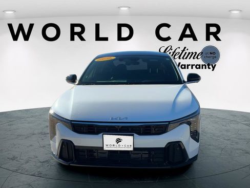 New 2025 Kia K4 GT-Line Turbo image 8