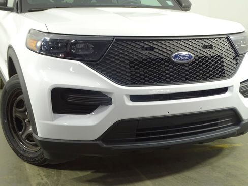 Used 2023 Ford Explorer 4WD Police Interceptor w/ Ultimate Wiring Package image 36