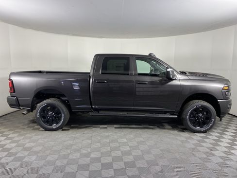 New 2026 RAM 2500 Tradesman AWD/4WD image 5
