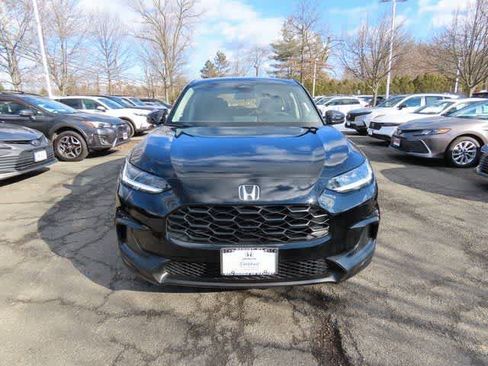 Certified 2023 Honda HR-V LX image 6