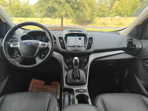 Used 2016 Ford Escape SE w/ SE Leather Comfort Package FWD image 8