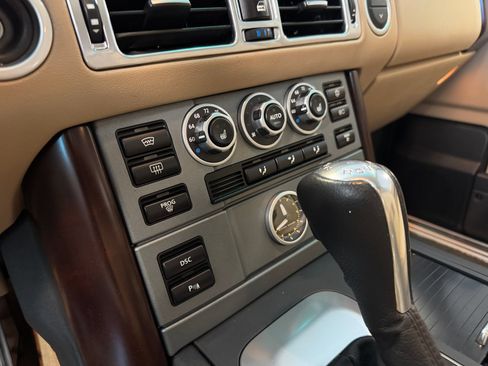 Used 2008 Land Rover Range Rover HSE AWD/4WD image 38
