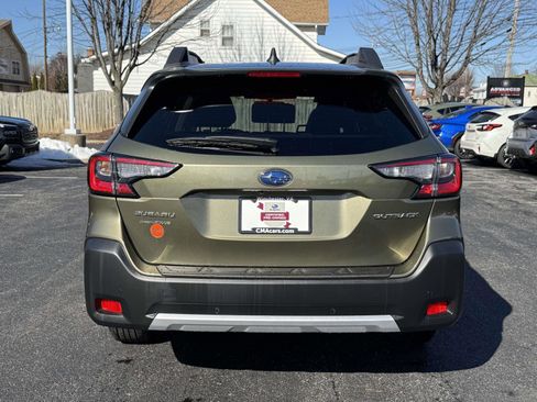 Certified 2025 Subaru Outback Limited image 3