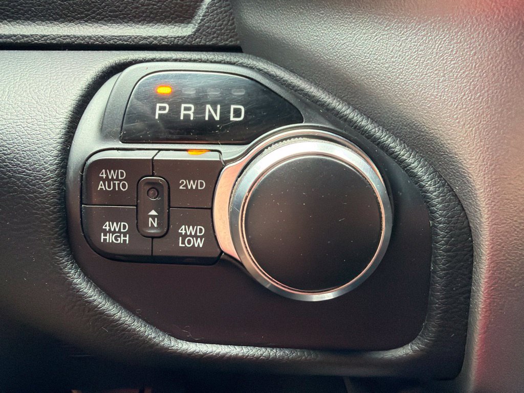 Used 2019 RAM 1500 Big Horn AWD/4WD image 32