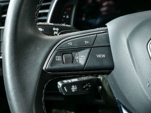 Used 2023 Audi Q8 Prestige w/ Prestige Package image 11