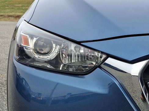 Used 2019 MAZDA CX-3 Touring w/ Preferred Equipment Package image 9