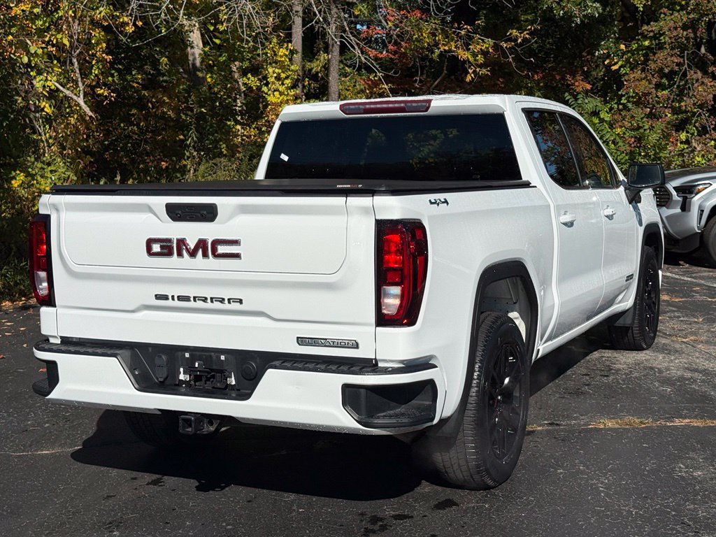 Used 2022 GMC Sierra 1500 Elevation AWD/4WD image 7