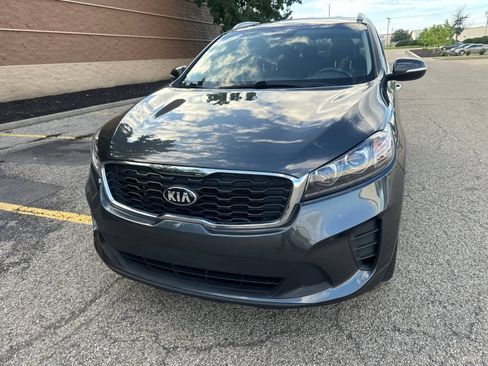 Used 2019 Kia Sorento AWD w/ LX Convenience Package image 14